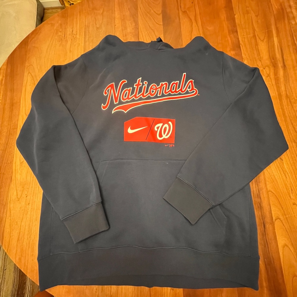 New with Tags Washington Nationals Hoodie XL